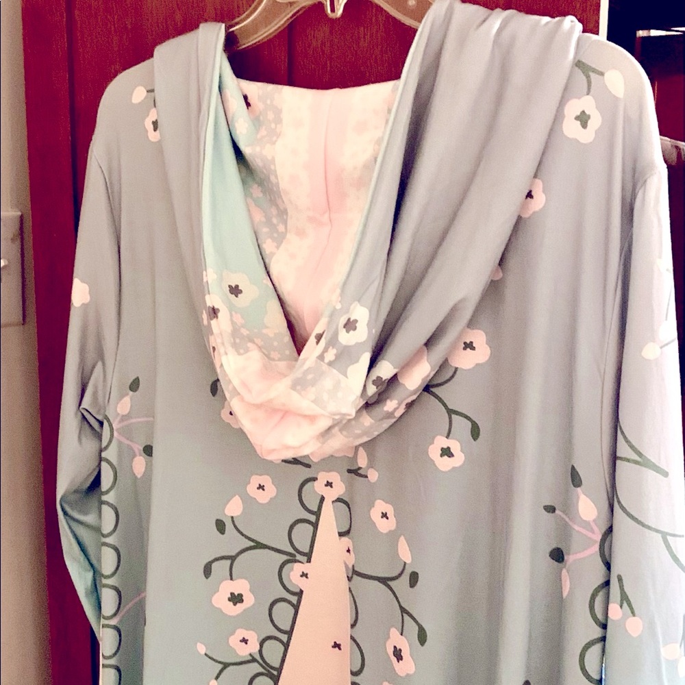 Light blue open front cardigan NWOT